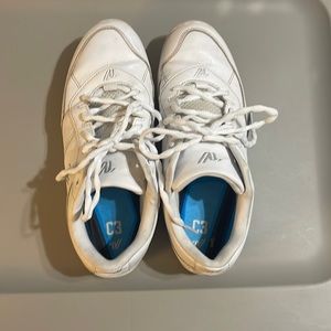 Varsity White Cheer Shoes C3 Size 8.5